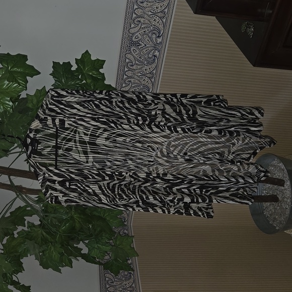 P Luca Milano Cadigan barely worn - Picture 6 of 7